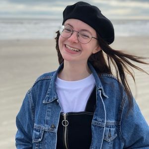 Meet your Posher, Natalie